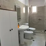 Eden's דירה פוגרדץ