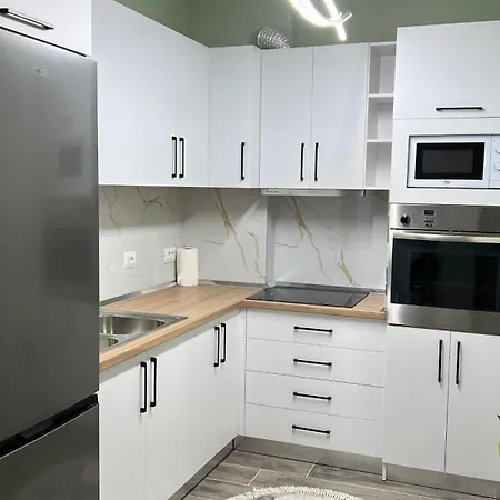 Eden's Apartment *