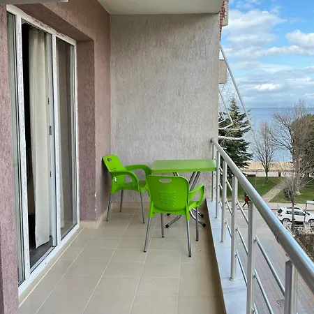 Eden's Appartamento Pogradec