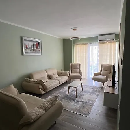 Eden's Apartment *